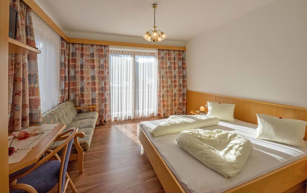 Haus Schluder - Familie Stanitzer Hotell Weissensee Rom bilde