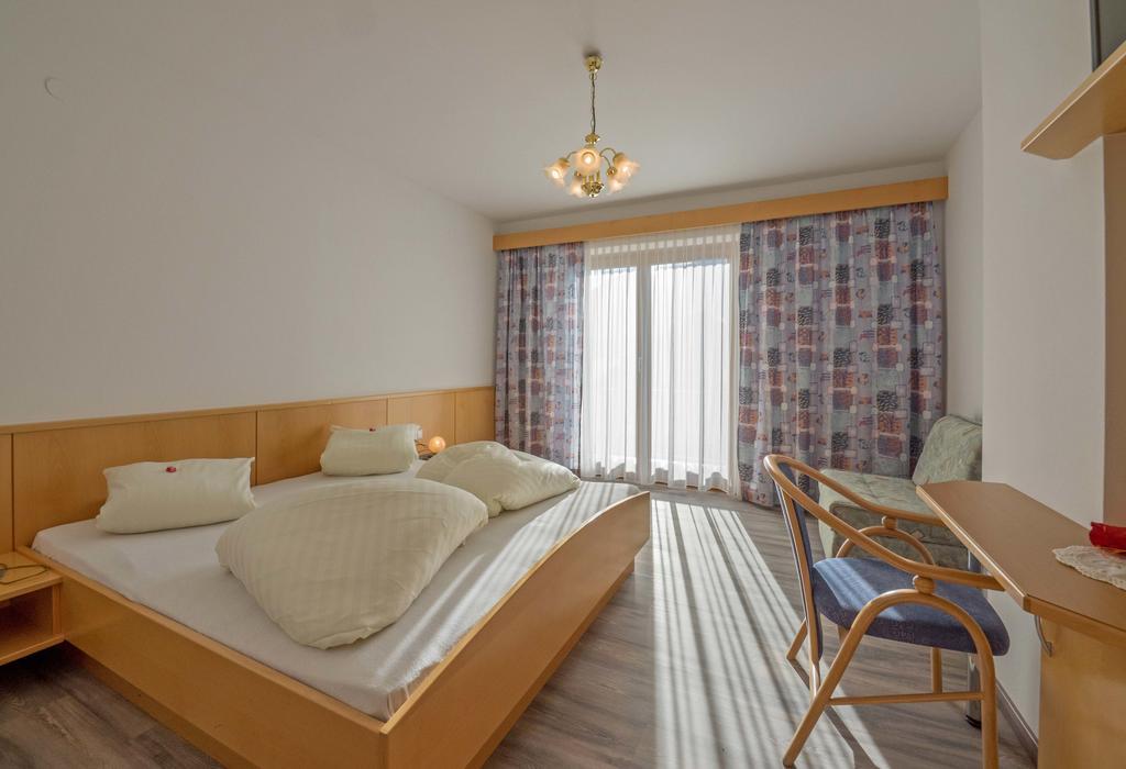 Haus Schluder - Familie Stanitzer Hotell Weissensee Eksteriør bilde