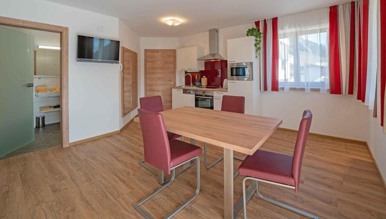 Haus Schluder - Familie Stanitzer Hotell Weissensee Eksteriør bilde